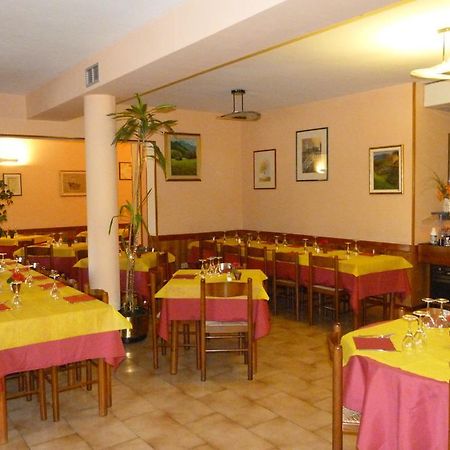 Albergo Ristorante Gori Ameglia Exterior photo